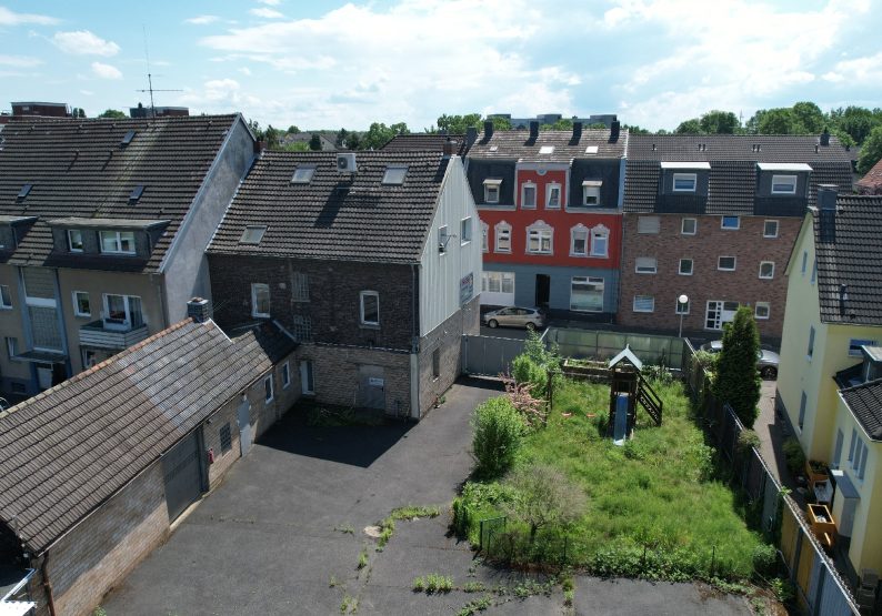 Noch steht der Altbau